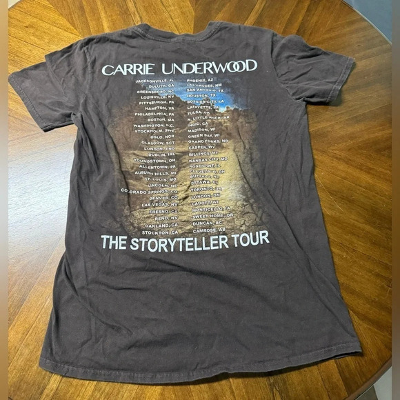 2016 CARRIE UNDERWOOD "The Storyteller" Concert Tour Brown Size Medium - Picture 2 of 6
